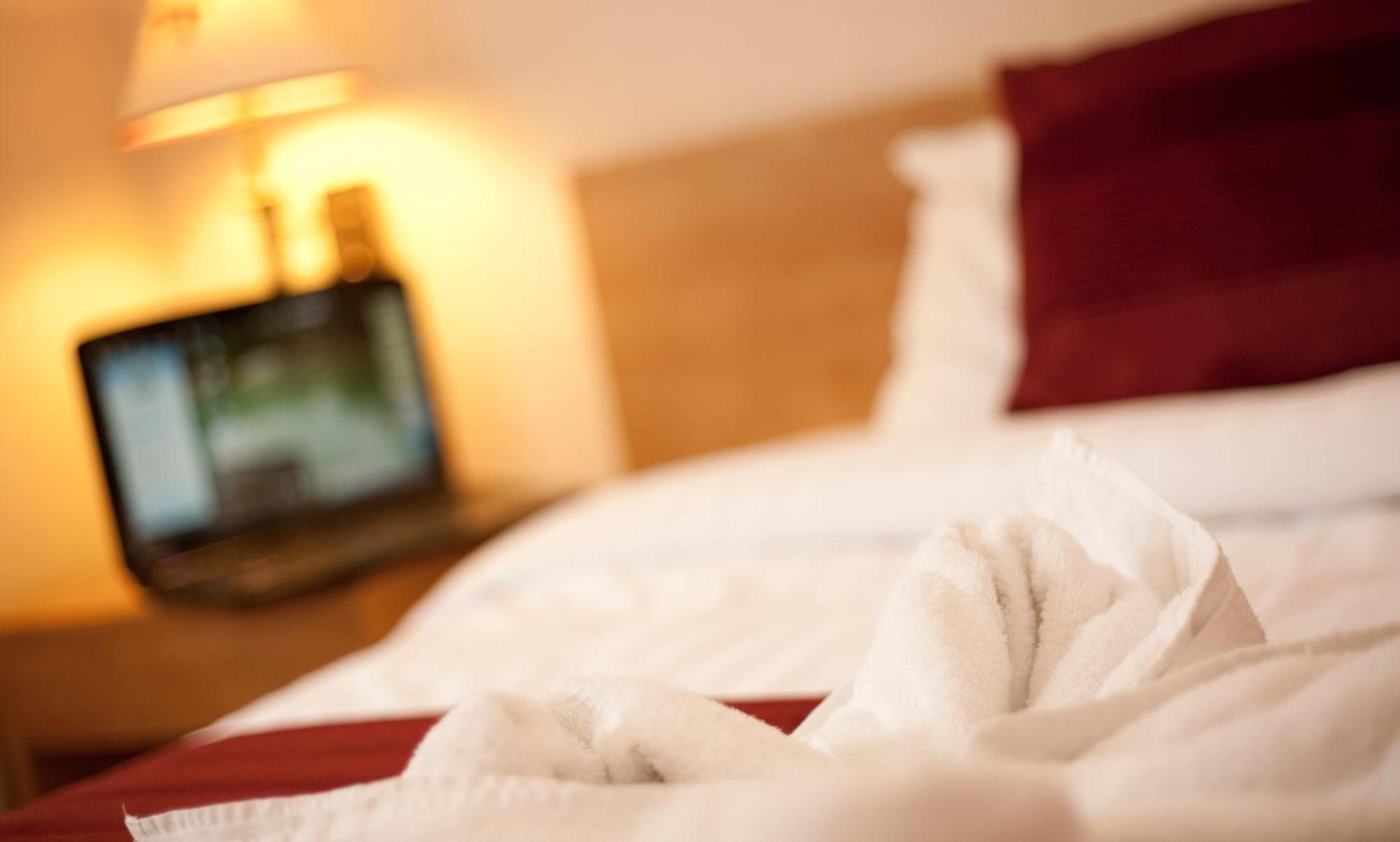 Denewood Hotel Bournemouth Ngoại thất bức ảnh