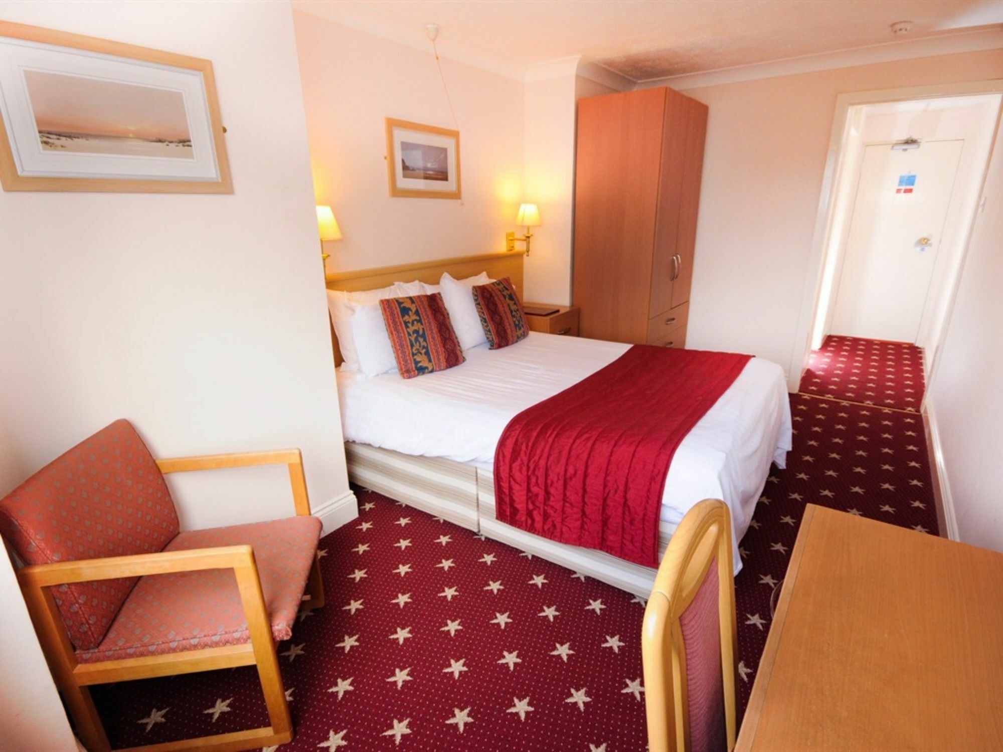 Denewood Hotel Bournemouth Ngoại thất bức ảnh