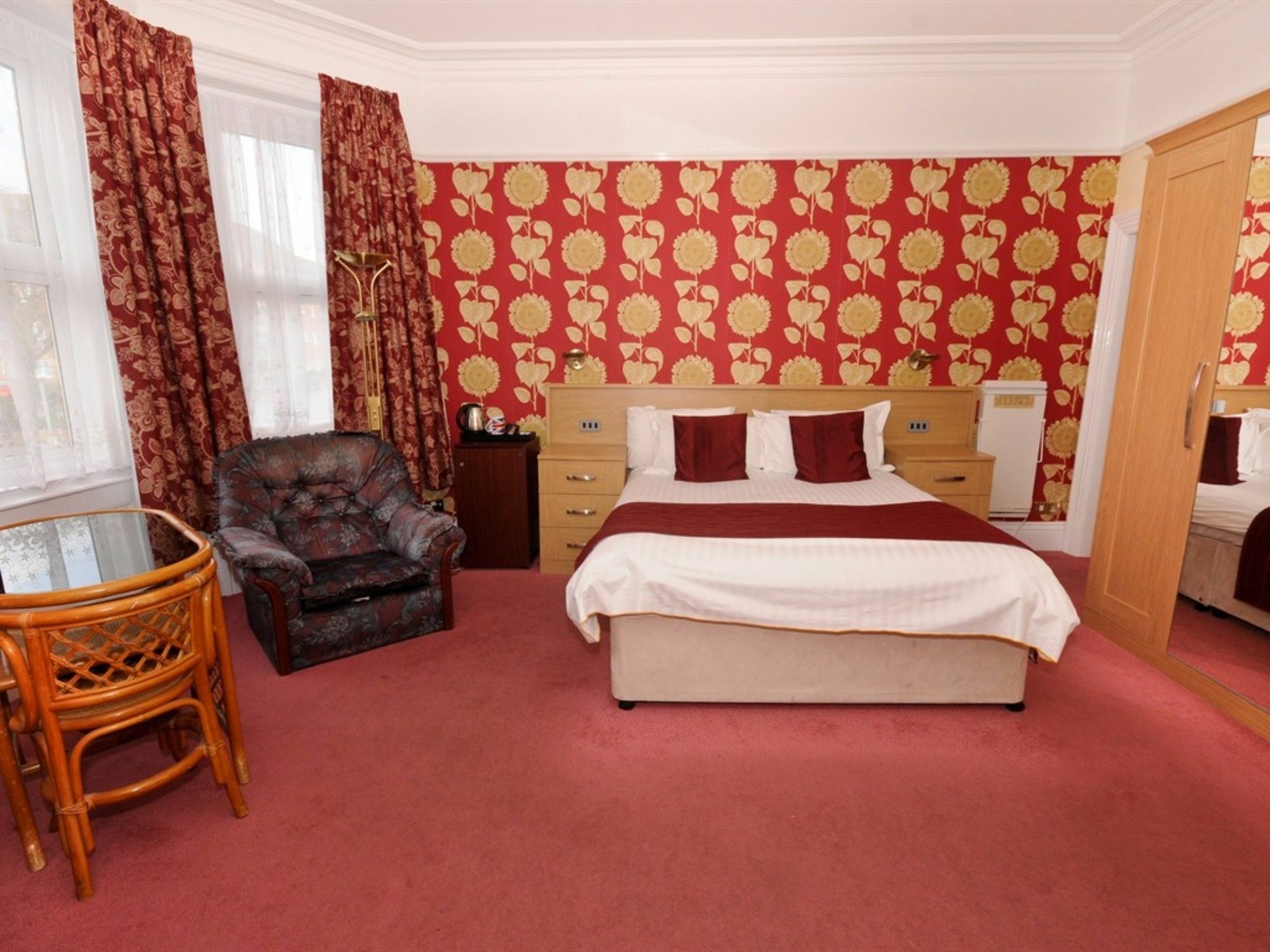 Denewood Hotel Bournemouth Ngoại thất bức ảnh